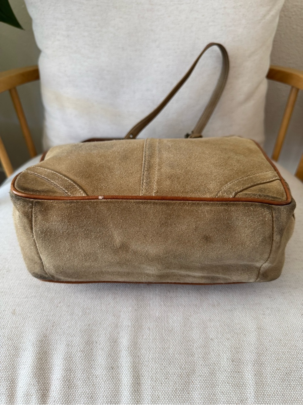Vintage Coach Y2K Tan Brown Suede Leather Trim Tote Shoulder Bag Purse #F10410 - Picture 7 of 17